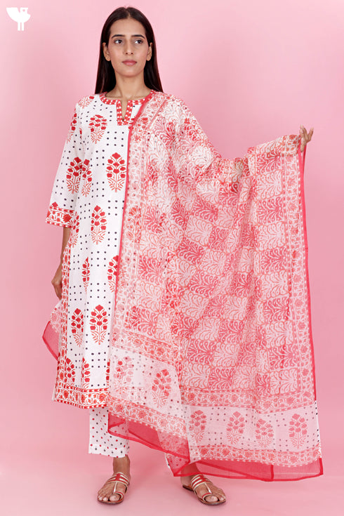 Cotton Kurta And Pant Set With Kota Dupatta In Block Print